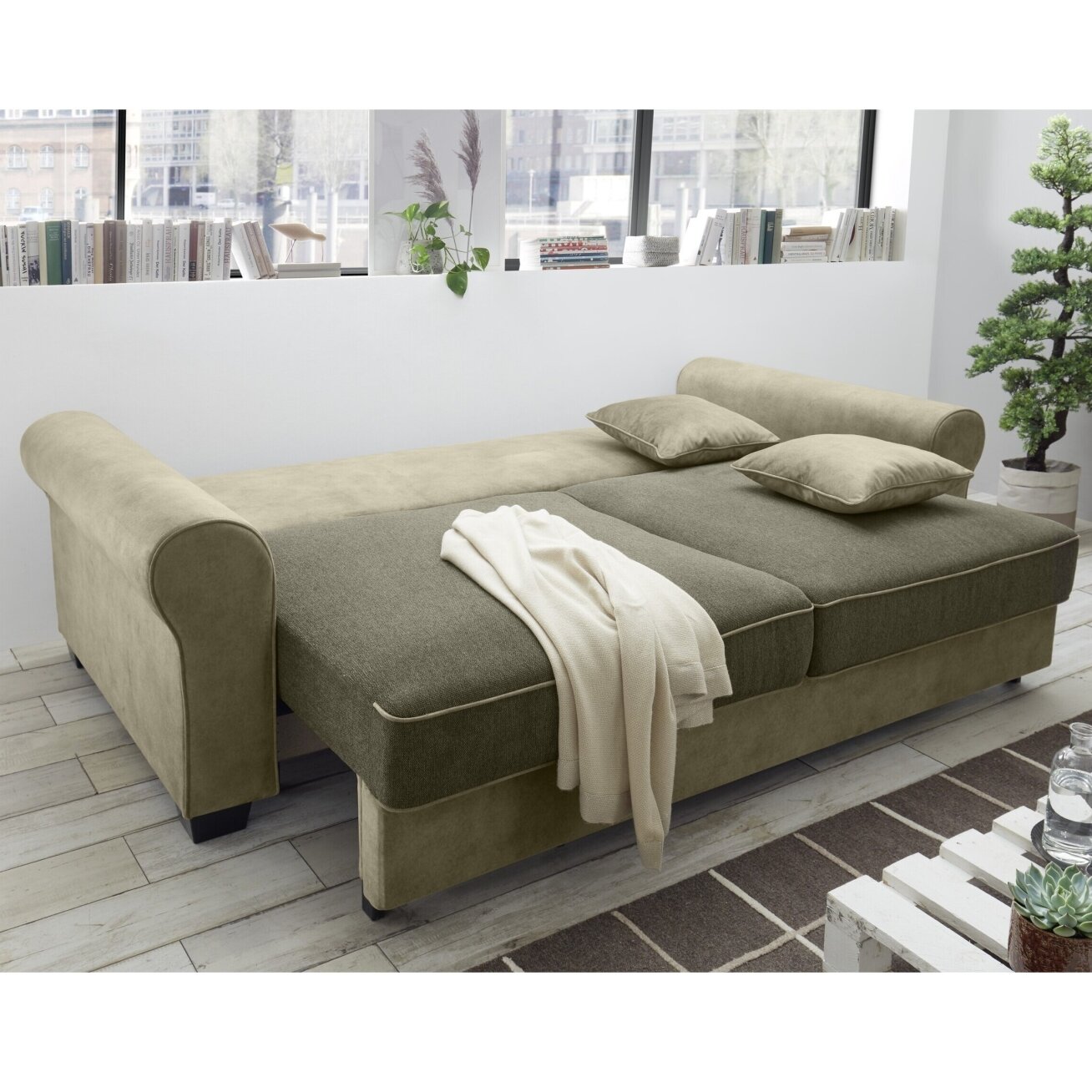 TRIVIETĖ SOFA - LOVA 2