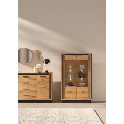 Vitrina "URSO" 10